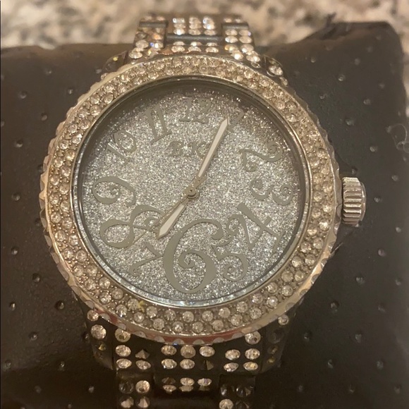 BKE black, lightweight watch with crystals